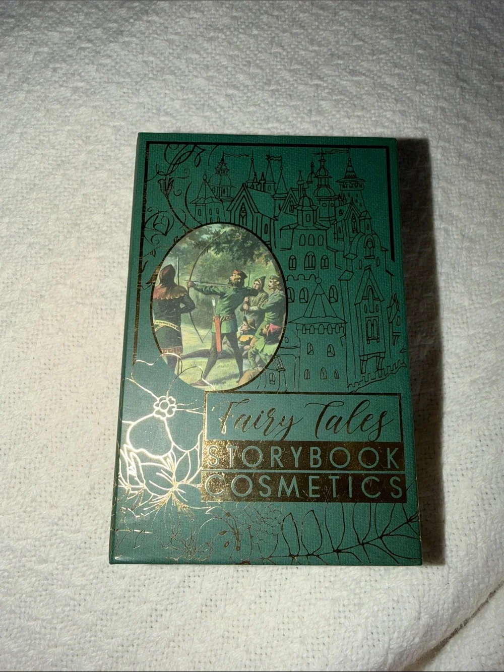 Storybook Cosmetics Maid Marian Green & Gold Eyeshadow Palette